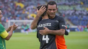 Amigos de M&aacute;rquez - Leyendas Mundiales (2-1): resumen y goles