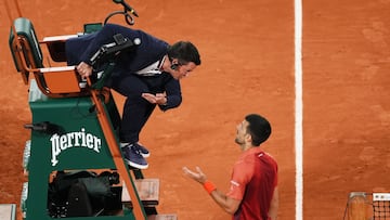 Chair umpires on the main Court Philippe Chatrier have been offering TV viewers insight into how they deal with Djokovic, Nadal and Alcaraz.