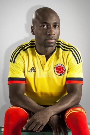 Los jugadores de la Selecci&oacute;n Colombia mostraron a trav&eacute;s de sus redes sociales la nueva camiseta.