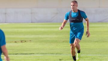 Alfredo Ortu&ntilde;o durante un entrenamiento de esta temporada 