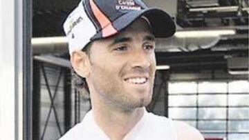 <b>DESPEDIDA. </b>Valverde salió del hospital con una tímida sonrisa.