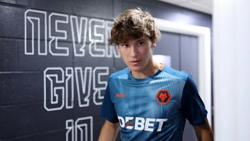 Oficial: Fer López, al Wolves