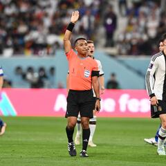 El Salvador en Qatar 2022: Iván Barton fue el árbitro de la derrota de Alemania ante Japón