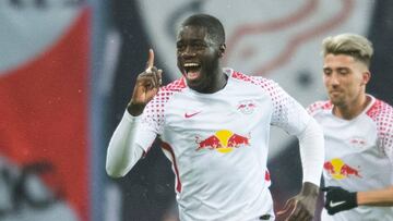 Upamecano, en un partido con el Leipzig en la Bundesliga.