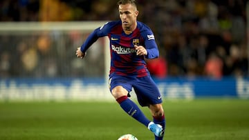 Arthur Melo. 