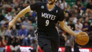 El doble-doble de Ricky no impide la derrota de los Wolves