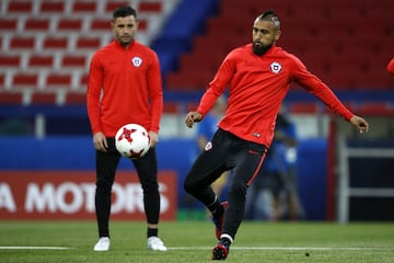 Así fue la práctica de la Roja, un día antes de su estreno