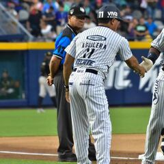 AMLO anunció que Sultanes jugarán en la Liga Mexicana del Pacífico