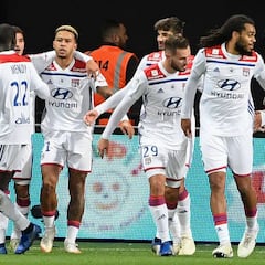 El Lyon gana a domicilio al ritmo de Depay