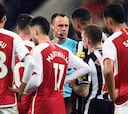 La polémica tumba al Arsenal