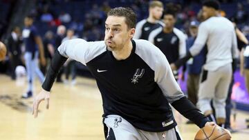 Feb 12, 2019; Memphis, TN, USA; San Antonio Spurs forward Pau Gasol warms up prior to the game against the Memphis Grizzlies at FedExForum. Mandatory Credit: Nelson Chenault-USA TODAY Sports *** Local Caption *** 25549680