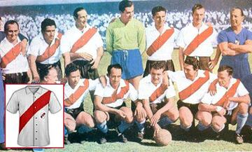 Es la camiseta que utilizó River Plate en el partido amistoso contra el Torino Simbolo, un combinado de los mejores futbolistas italianos, a beneficio de los familiares de las víctimas de la Tragedia de Superga