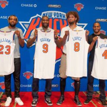 Derrick Williams, O'Quinn, Robin Lopez y Afflalo (New York Knicks).
