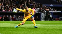 Oblak, durante un partido con el Atl&eacute;tico.