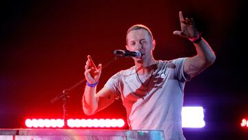 El penoso momento de una pareja en concierto de Coldplay