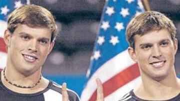 <b>NÚMEROS UNO. </b>Los gemelos Bob y Mike Bryan, zurdo y diestro, se unen para tocar música "rock"... y para sellar el mejor doble del mundo.