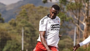 Jackson Martínez en un entrenamiento de Independiente Medellín.