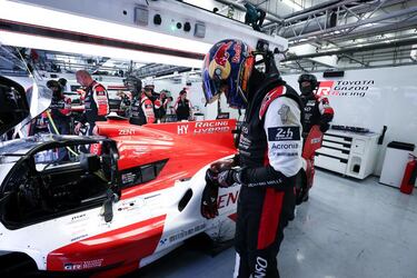 Ocho veces campeón del mundo de Rallys y con un programa parcial en 2022, el francés busca nuevos retos en las resistencia. El octocampeón del mundo compartirá un vehículo de la categoría LMP2 con Charles Milesi y Lilou Wadoux en el seno del Richard Mille Racing Team y realizará el WEC al completo, incluyendo las legendarias 24 Horas de Le Mans. También se subió en 2018 a un Mercedes-AMG C63 DTM del alemán de turismos.
