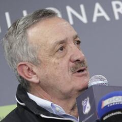 Camacho habla sobre Uribe y el posible regreso de Ayron