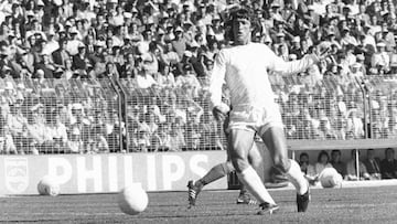 España lució brazaletes negros en memoria de Juan Cruz Sol