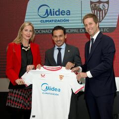 Dinero para fichar: el Sevilla logra por fin un patrocinador