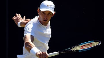 Nicol&aacute;s Jarry en Wimbledon 2018.