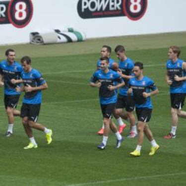 El Power8 Stadium ve la luz frente a un Sevilla de velocistas