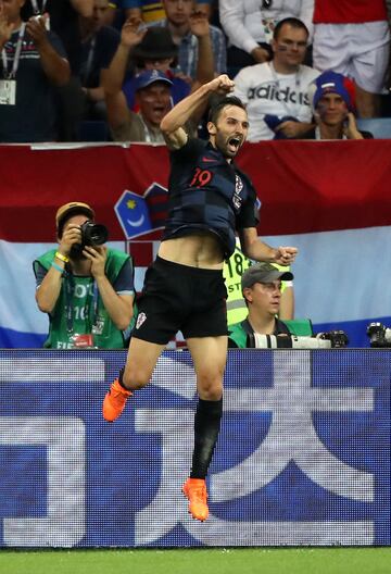 0-1. Milan Badelj celebró el primer gol.