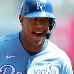 Salvador Pérez llega a 45 home runs y es colíder de cuadrangulares de la MLB