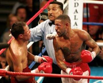 7 de mayo de 2005. Diego Corrales, después de haber estado acorralado durante buena parte de la pelea ganó el combate ante José Luis Castillo.