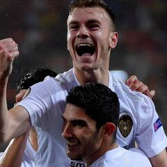 PSV y Valencia llegan a un acuerdo por Toni Lato