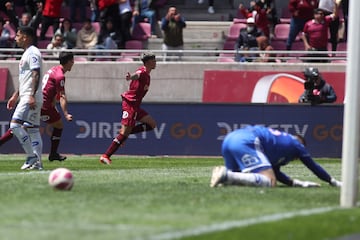 Guerrero celebra un gol que le hizo a la U en 2022.