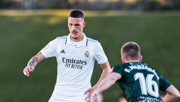 Rafa Mar¨ªn, con el Castilla ante el Racing Ferrol.