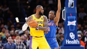 Un 迆ltimo cuarto desastroso hundi車 a los angelinos e hizo emerger a los j車venes de los Thunder. Shai es el mejor y Holmgren muestra m芍s destellos.