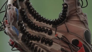 Meta ya trabaja en su primer guante para tocar la realidad virtual