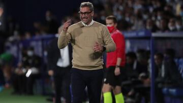 01/10/21 PARTIDO SEGUNDA DIVISION
PONFERRADINA - REAL VALLADOLID
Jon Perez Bolo