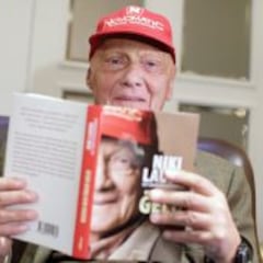 Lauda asegura que Mercedes no dará motores a Red Bull