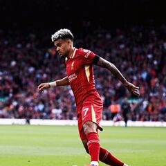 Luis Díaz, el único que se salva en Liverpool