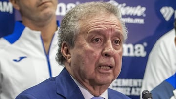 Garcés pretende reorganización en la directiva de Cruz Azul