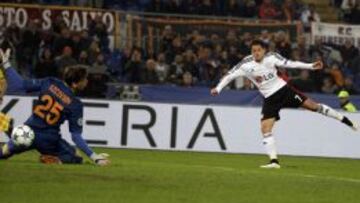 Javier Hern&aacute;ndez ya suma nueve goles con la camiseta del Bayer Leverkusen.