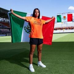 María Sánchez supera a Rodman