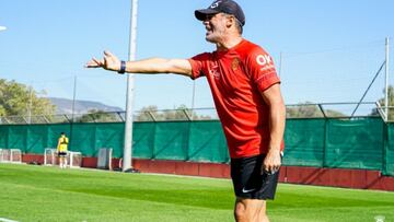 Luis García Plaza: "El Sevilla es la alternativa al poder"