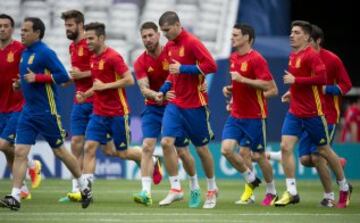 Último entrenamiento de España antes de su debut en la Eurocopa