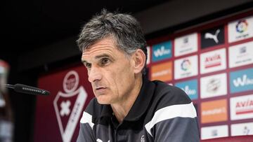 Mendilibar durante la rueda de prensa.