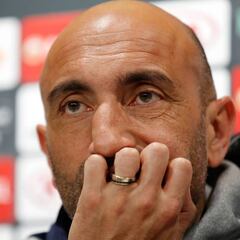 Abelardo: "Saqué el equipo con el que creía que podíamos ganar"