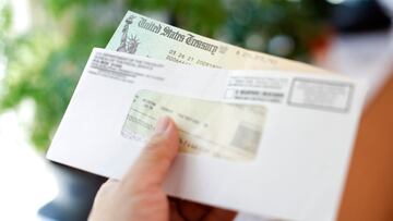 Una petición en Change.org sobre un cheque de estímulo de $2,000 ha alcanzado casi 3 millones de firmas. ¿En qué consiste la propuesta y qué tan viable es?