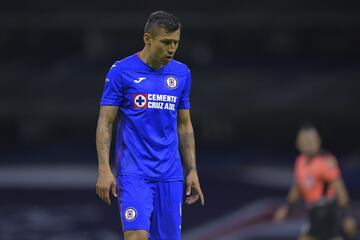 Domínguez es uno de los futbolistas de este grupo que ha logrado desarrollar una de las carreras más estables. 'Cata' es el futbolista que más partidos ha disputado con la playera de Cruz Azul, misma que nunca ha cambiado. Sin embargo, nunca pudo ganarse un puesto en la selección mayor.