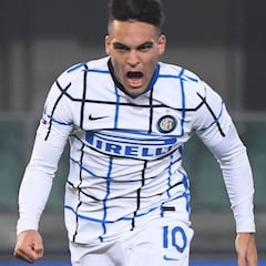 Inter Milan put a price on Lautaro Martínez