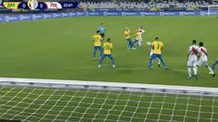 VAR Brasil - Perú: No es mano de Thiago y es fuera del área