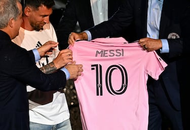 Nadie vende como Messi